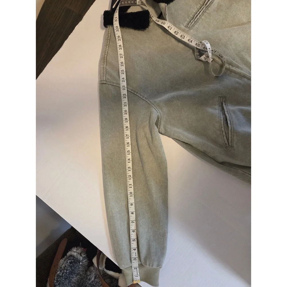 Manfinity Homme Washed Green-Grey Workwear Denim Jacket